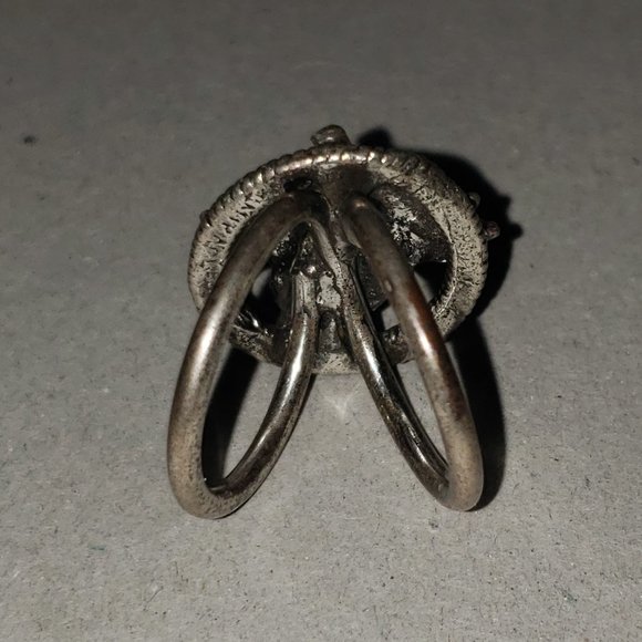 Metal ring - Picture 5 of 6